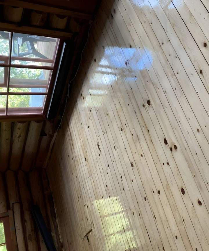 Floor Lacquering Lanaudière